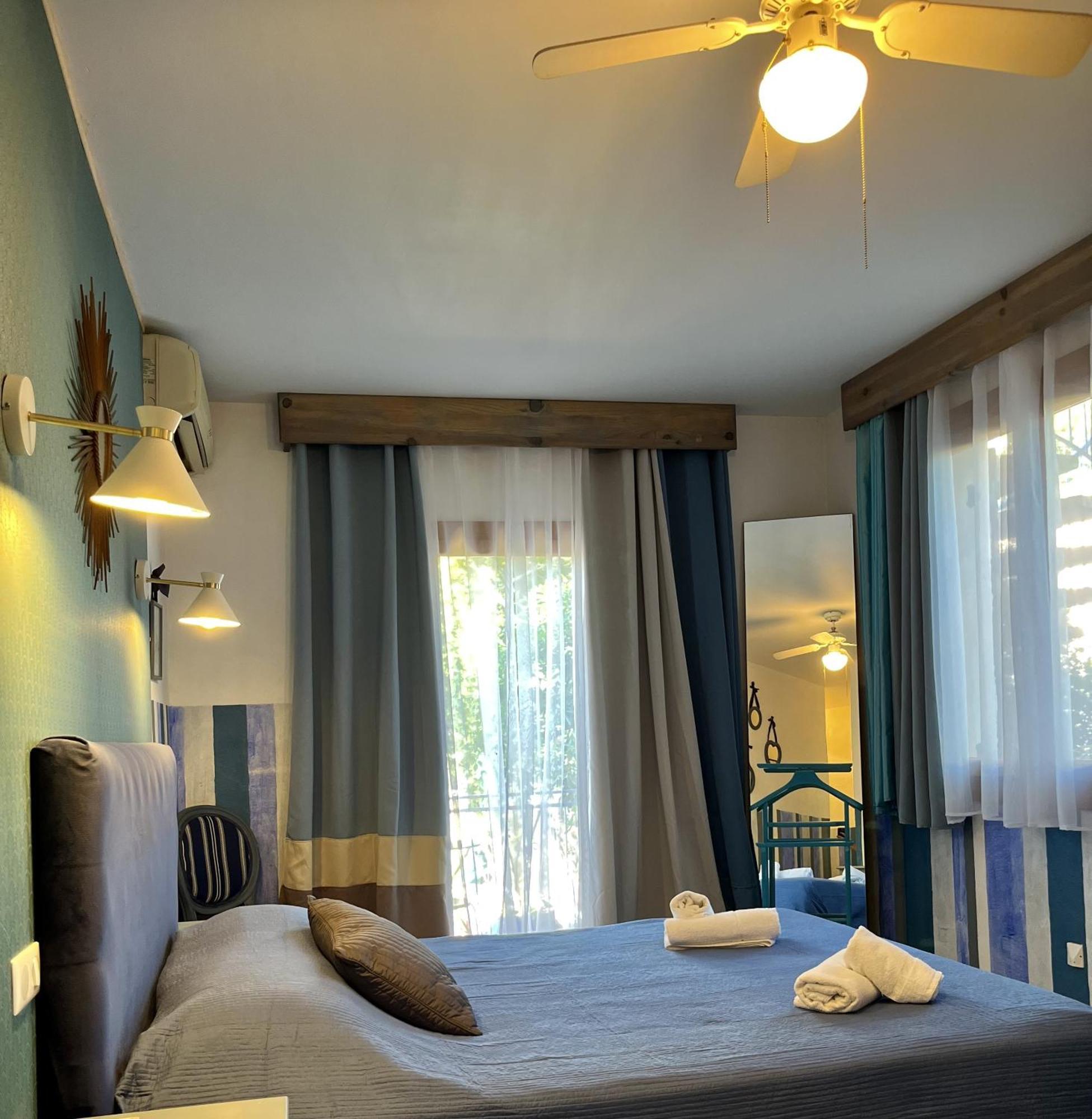 Hotel Le Patio Théoule-sur-Mer Esterno foto
